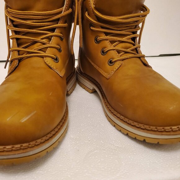 Rouge Helium Tan Faux Fur Lace Up Round-Toe Ankle Bootie Boots - (8M) - Picture 11 of 13